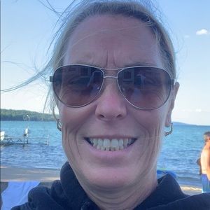 Meet your Posher, Julie